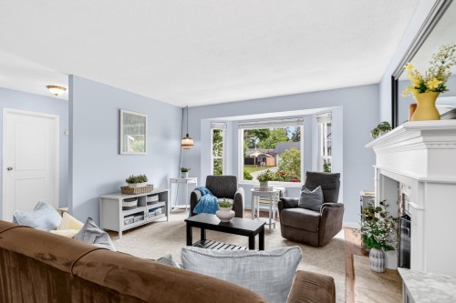 23425 Whippoorwill Avenue, Maple Ridge, BC 