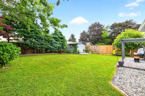 23425 Whippoorwill Avenue, Maple Ridge, BC 