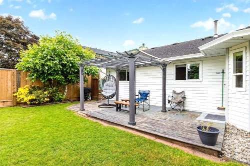 23425 Whippoorwill Avenue, Maple Ridge, BC 