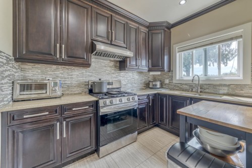 710 Roderick Avenue, Coquitlam, BC 
