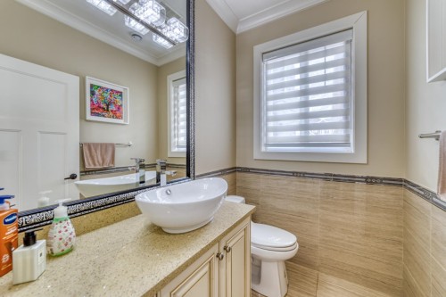 710 Roderick Avenue, Coquitlam, BC 