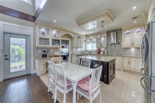 710 Roderick Avenue, Coquitlam, BC 