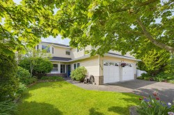 5954 49 Avenue Delta, BC V4K 4L4
