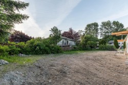 1583 Eagle Run Drive Squamish, BC V8E 1M1