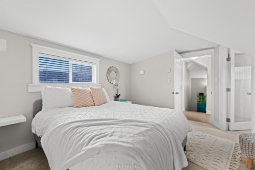 846 23Rd Avenue E, Vancouver, BC 