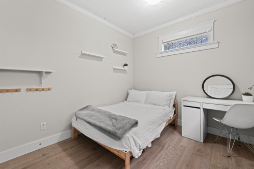 846 23Rd Avenue E, Vancouver, BC 