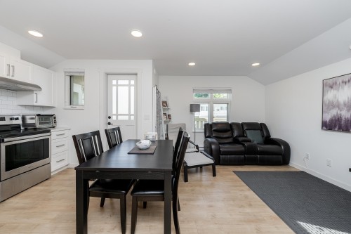 903 Walls Avenue, Coquitlam, BC 