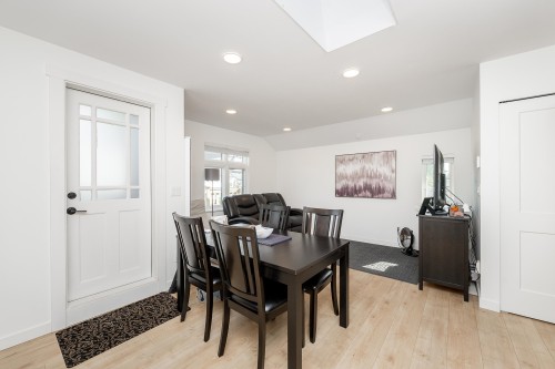 903 Walls Avenue, Coquitlam, BC 