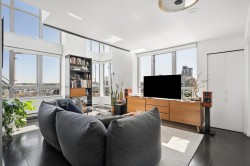 2601-1238 Richards Street  Vancouver, BC V6B 6M6