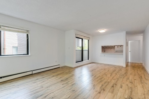 212-3275 Mountain Highway, North Vancouver, BC 