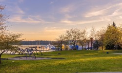 1206-33 Chesterfield Place  North Vancouver, BC V7M 3K4