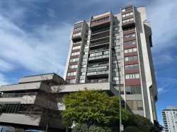 802-1515 Eastern Avenue  North Vancouver, BC V7L 4R2