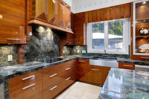 5826 Angus Drive, Vancouver, BC 
