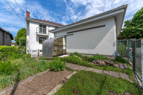 7416 Jasper Crescent, Vancouver, BC 