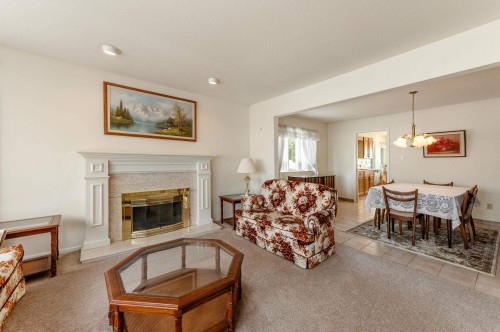 7416 Jasper Crescent, Vancouver, BC 