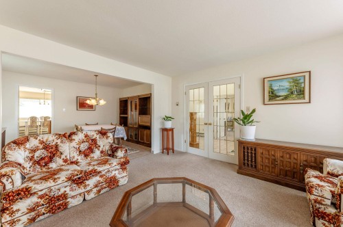 7416 Jasper Crescent, Vancouver, BC 