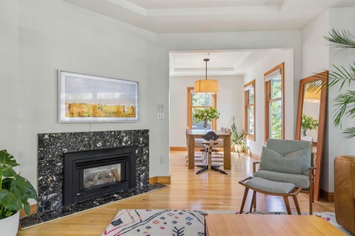 1608 Woodland Drive, Vancouver, BC 