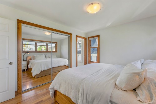 1608 Woodland Drive, Vancouver, BC 