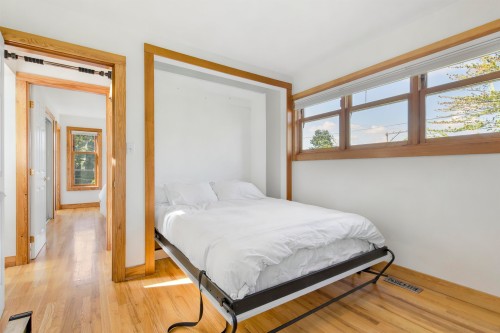 1608 Woodland Drive, Vancouver, BC 