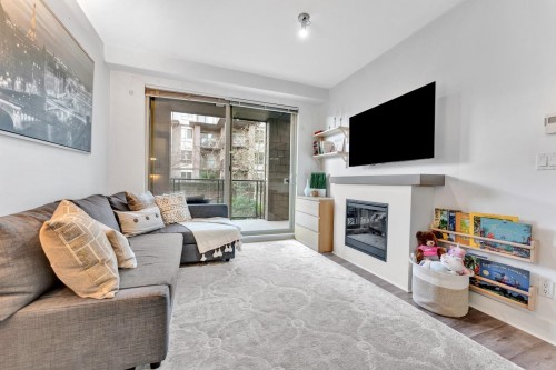 308-7478 Byrnepark Walk, Burnaby, BC 