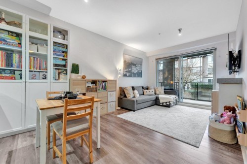 308-7478 Byrnepark Walk, Burnaby, BC 