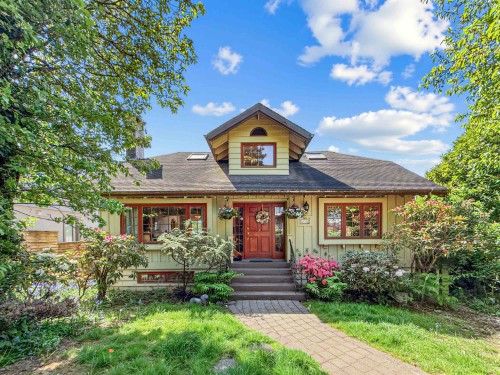 2148 Kings Avenue, West Vancouver, BC 