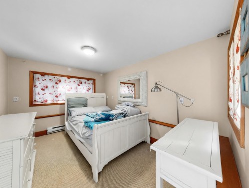 2148 Kings Avenue, West Vancouver, BC 