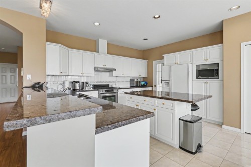 2586 Jade Place, Coquitlam, BC 