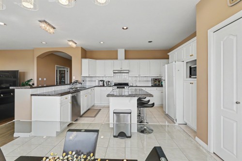 2586 Jade Place, Coquitlam, BC 