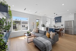 5867 Battison Street  Vancouver, BC V5R 4M7