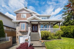 6087 Mckee Street Burnaby, BC V5J 2V6
