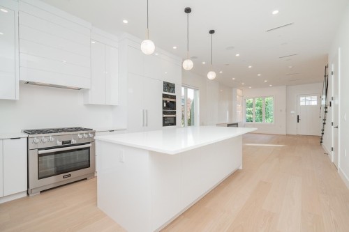 2621 Mcbain Avenue, Vancouver, BC 