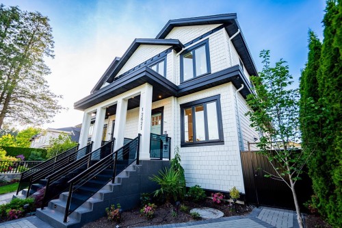 2621 Mcbain Avenue, Vancouver, BC 
