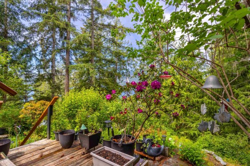 7536 Islets Place, Sechelt, BC 