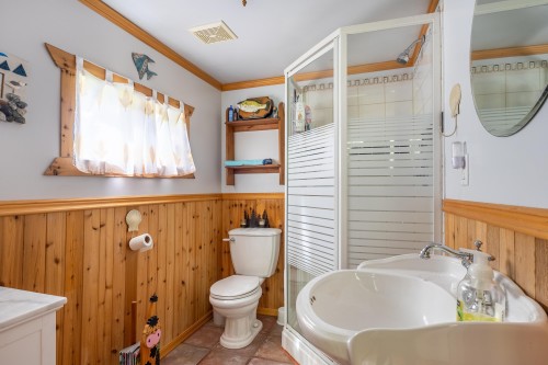 7536 Islets Place, Sechelt, BC 