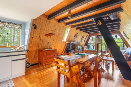 7536 Islets Place, Sechelt, BC 