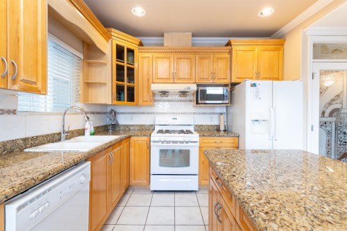 260 63Rd Avenue W, Vancouver, BC 