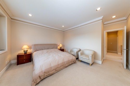 260 63Rd Avenue W, Vancouver, BC 