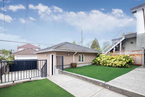 260 63Rd Avenue W, Vancouver, BC 