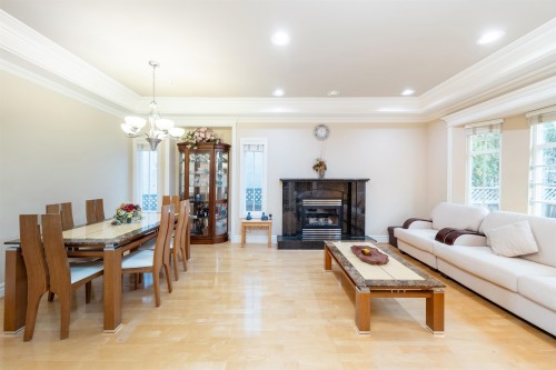 260 63Rd Avenue W, Vancouver, BC 