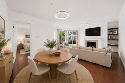 206-3638 Rae Avenue  Vancouver, BC V5R 2P5