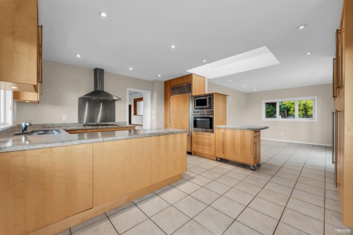 2615 Skilift Place, West Vancouver, BC 