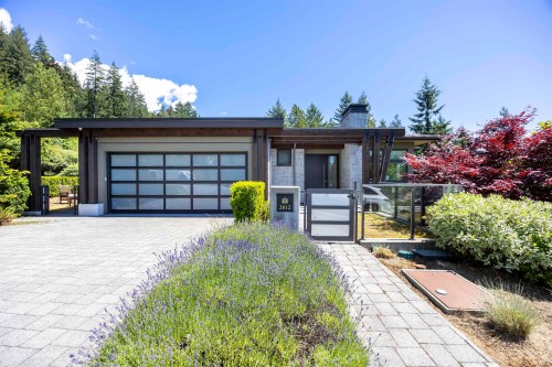 2812 Rodgers Creek Lane, Vancouver, BC 