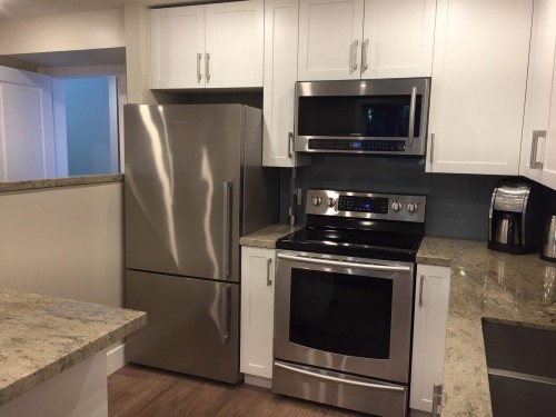 2883 Dollarton Highway, North Vancouver, BC 