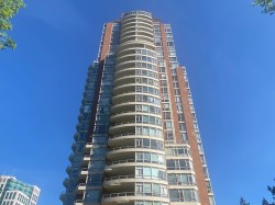 1003-6838 Station Hill Drive Burnaby, BC V3N 5A4