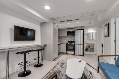 1433 Haro Street, Vancouver, BC 