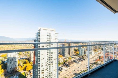 3809-4670 Assembly Way, Burnaby, BC 