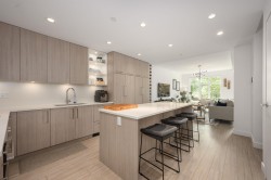108-733 3rd Street E North Vancouver, BC V7L 1G8