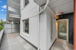 104-2250 1st Avenue E Vancouver, BC V5N 1B6