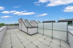 1732 Templeton Drive  Vancouver, BC V5N 1B6